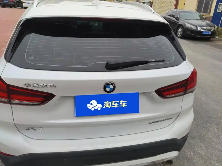 BMW X1 — миниатюра 4