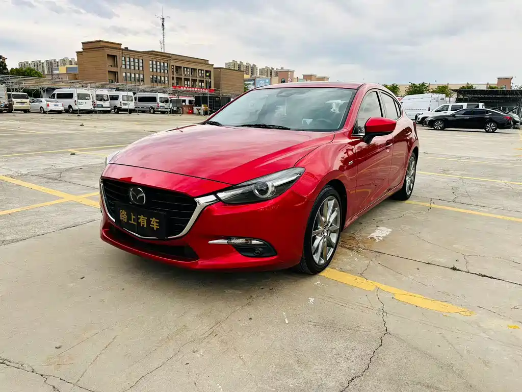 Mazda 3 Axela 2018