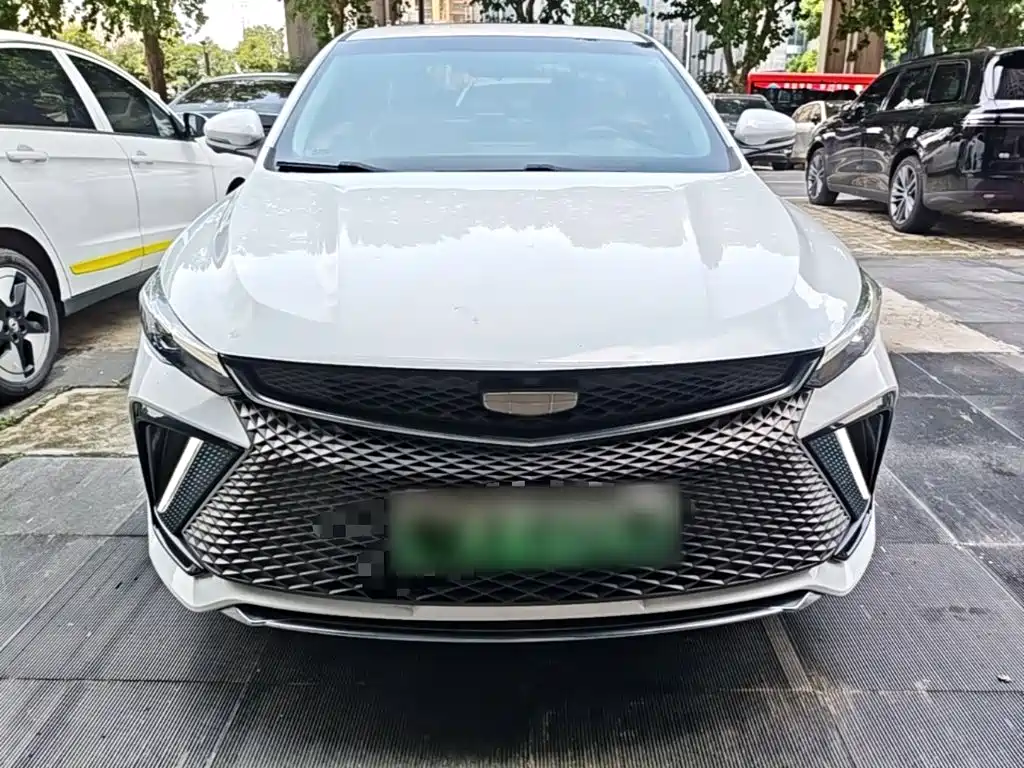 Geely L HiP — миниатюра 3