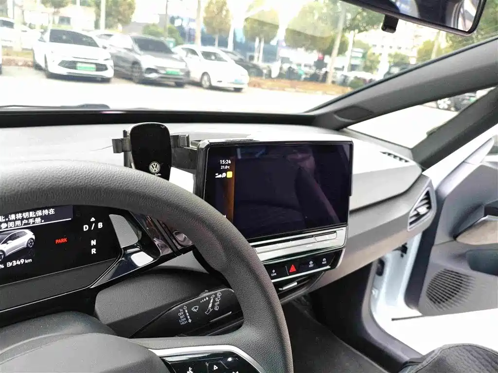 Volkswagen ID.3 — миниатюра 11