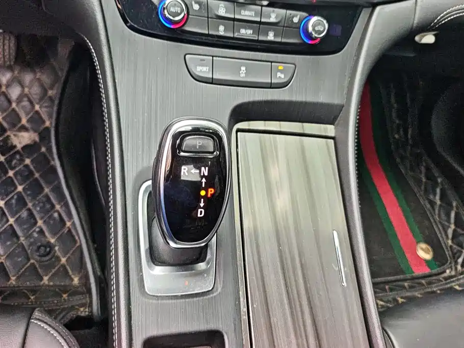 Buick LaCrosse — миниатюра 16