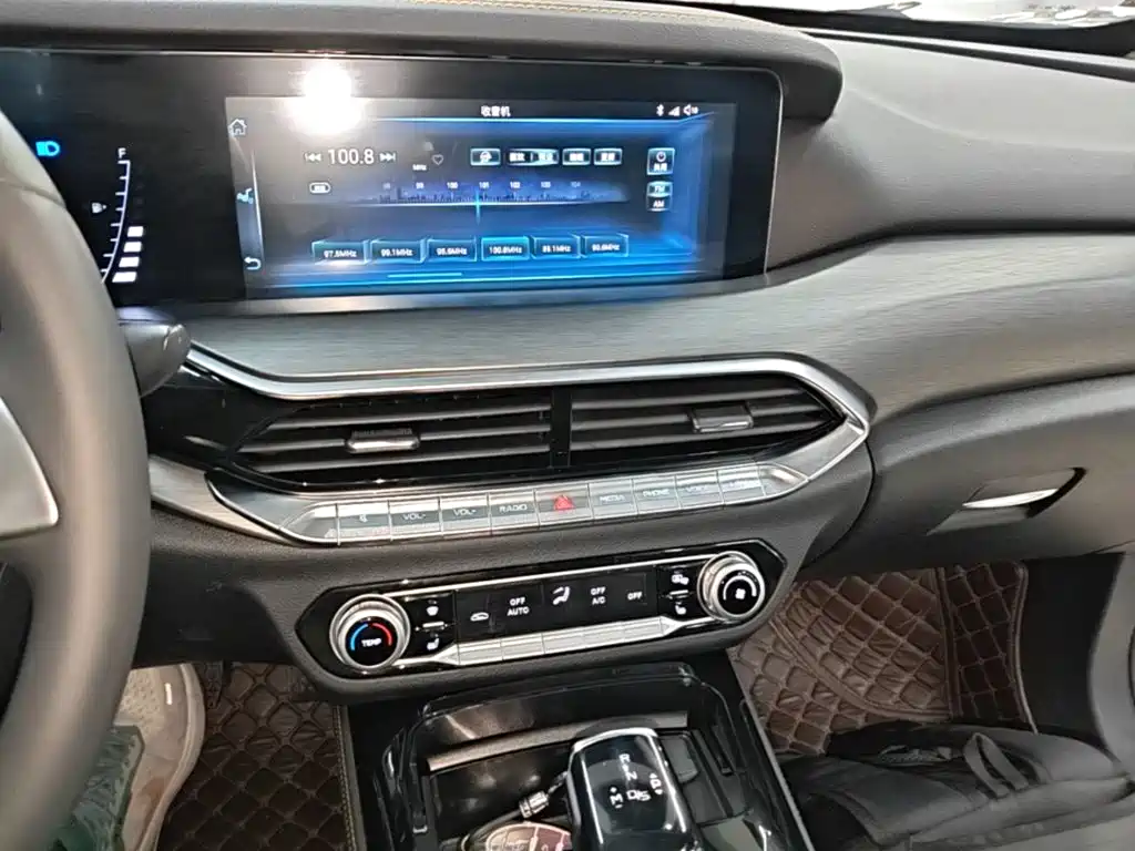 Bestune T77 — миниатюра 13