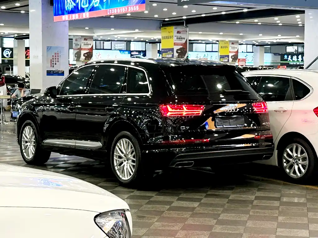 Audi Q7 2016 45 TFSI S line Sport