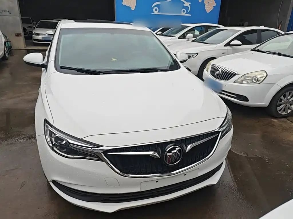 Buick Excelle — миниатюра 3