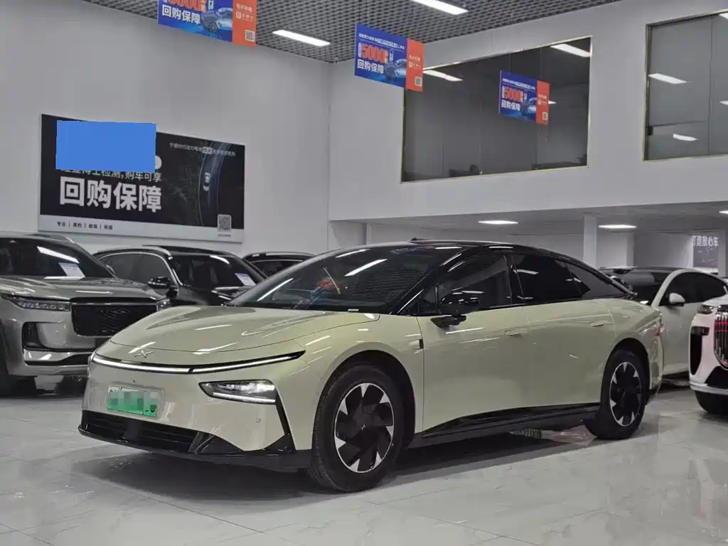 2025 Xpeng P7 - zdjęcie 1 z 10