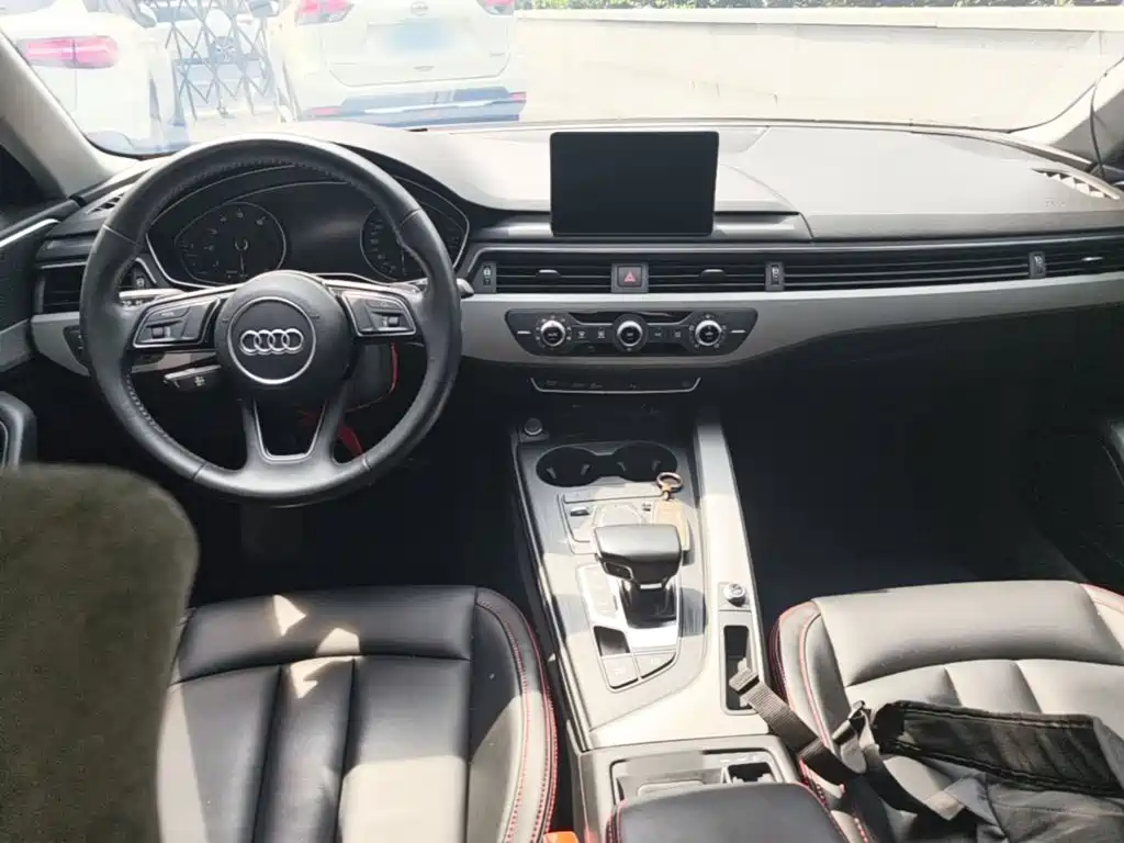 Audi A4L — миниатюра 10