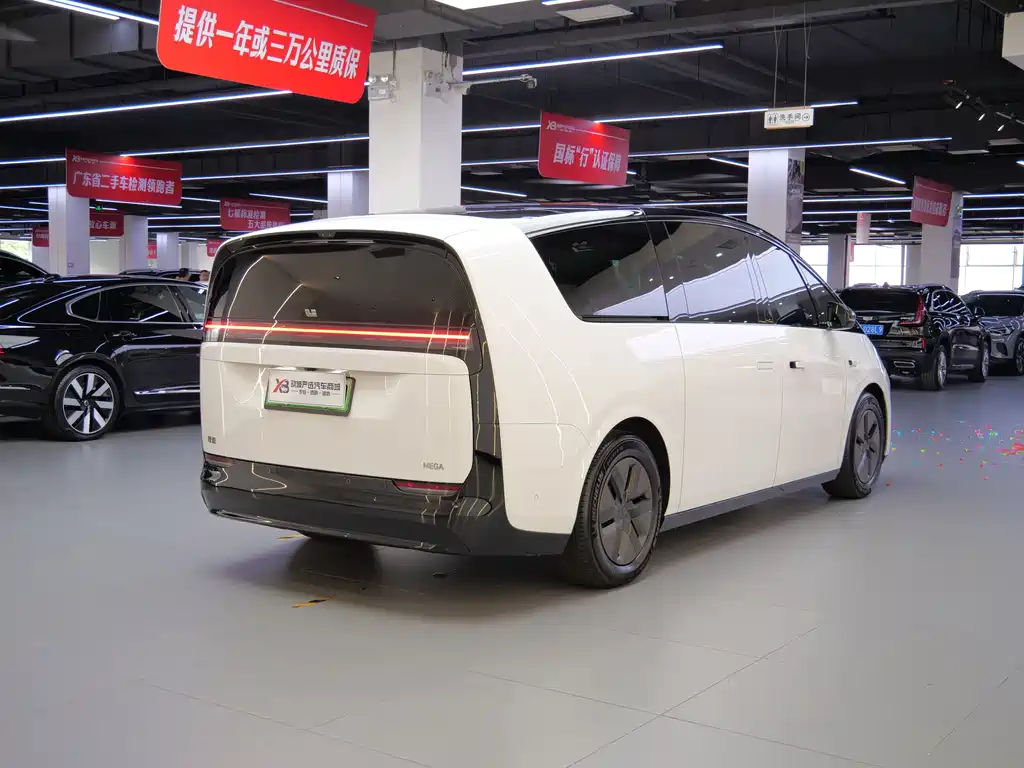 Li Auto Li MEGA — миниатюра 11