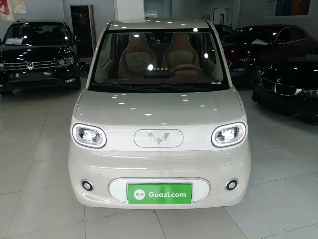 Wuling MINIEV — миниатюра 3