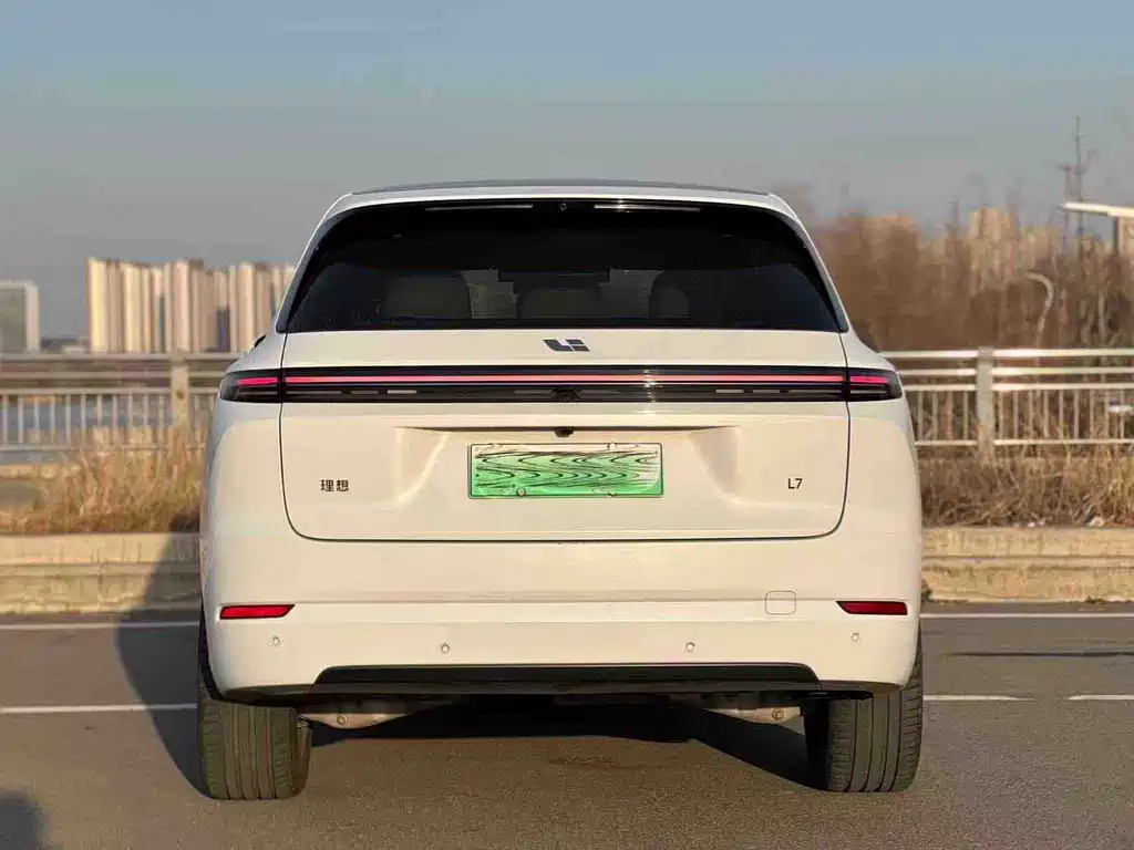 Li Auto IDEAL L7