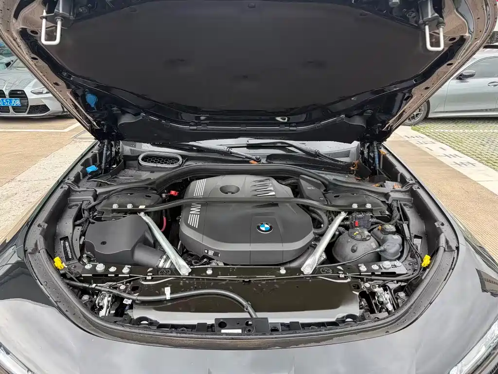 BMW 7 Series — миниатюра 15