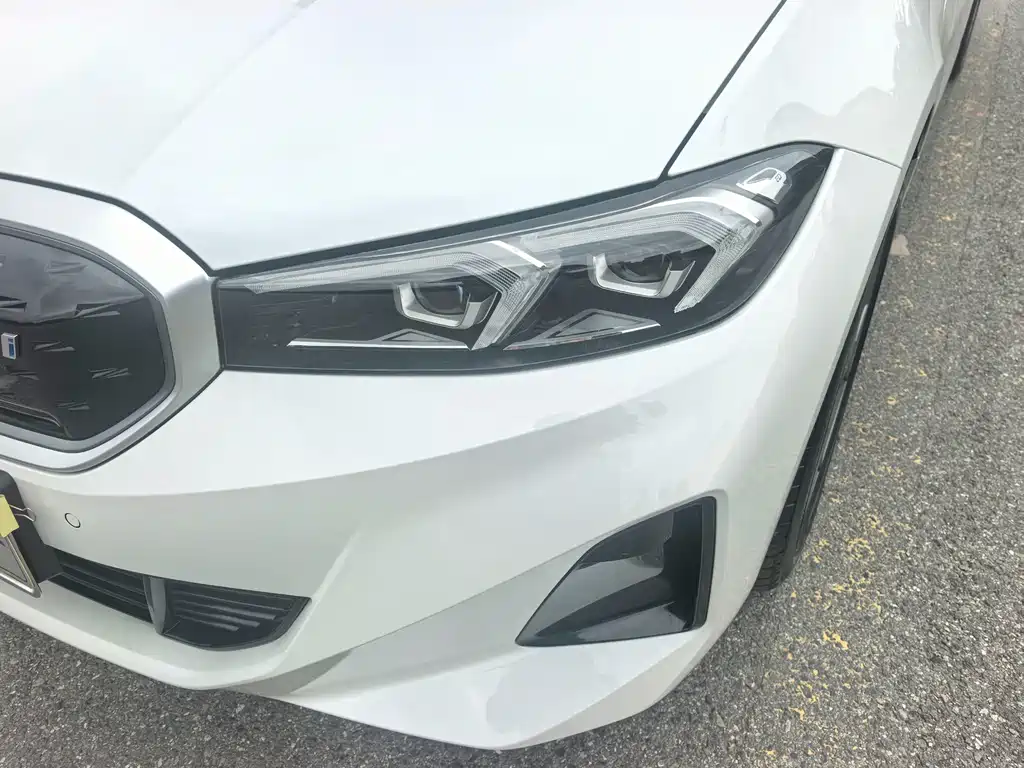 BMW i3 — миниатюра 16