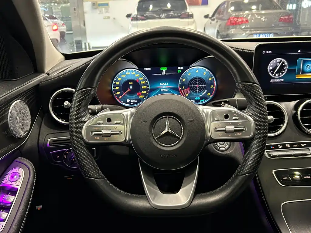 MERCEDES-BENZ C CLASS