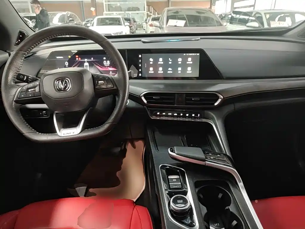 Changan UNI-T — миниатюра 10