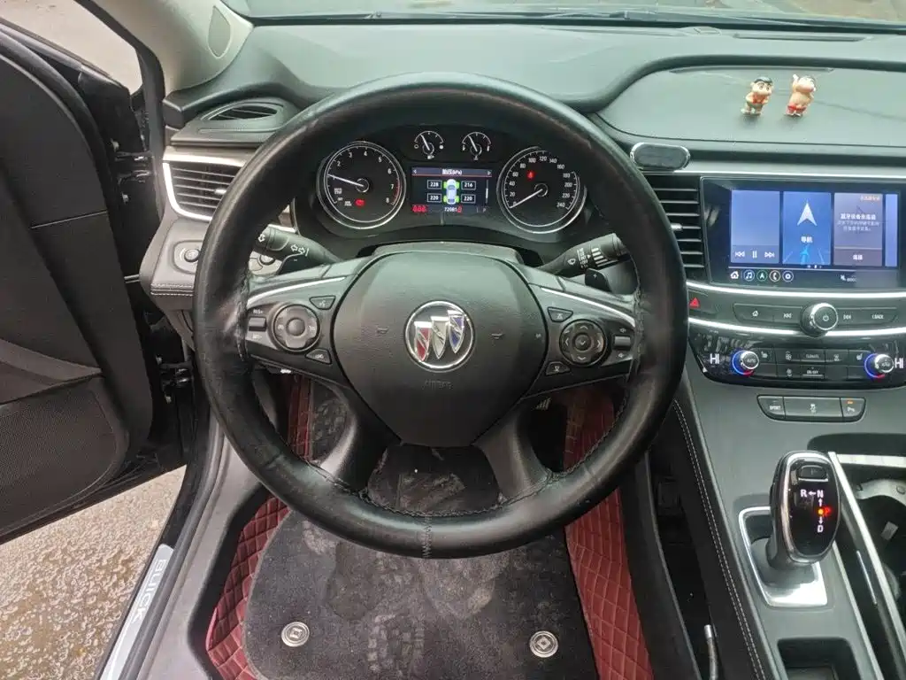 Buick LaCrosse — миниатюра 6