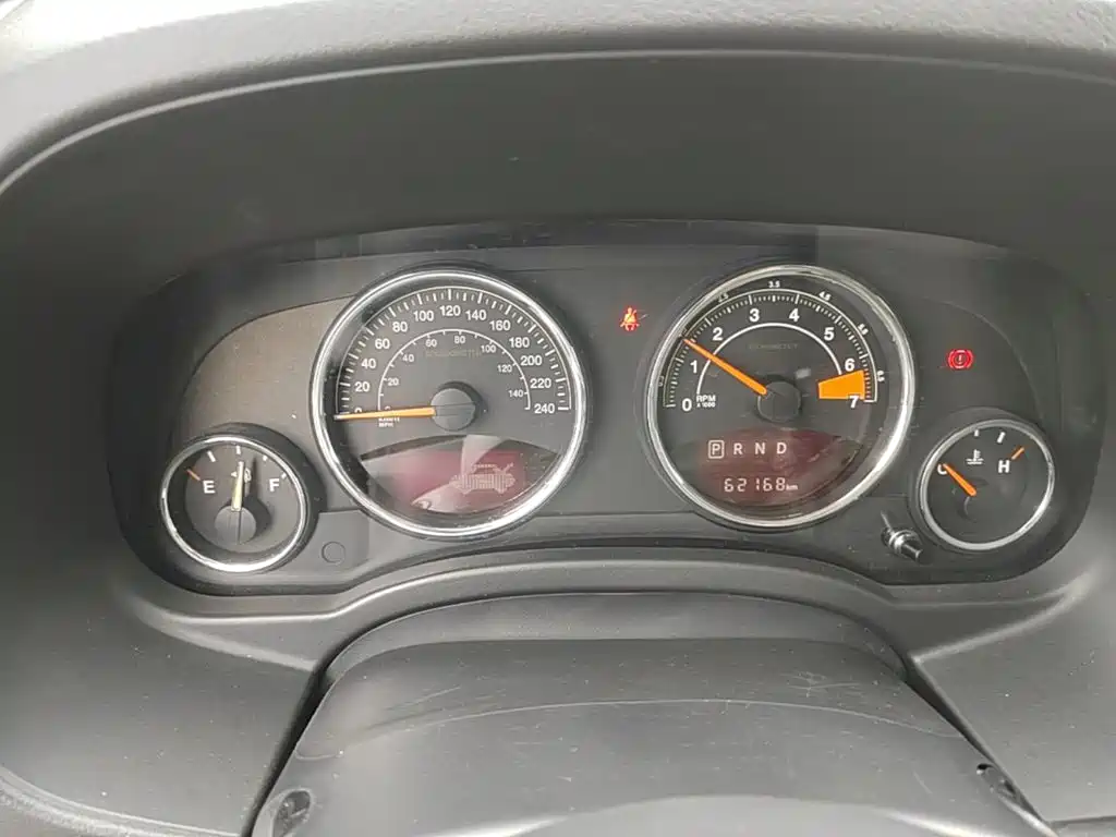 Jeep Compass (Import) — миниатюра 12