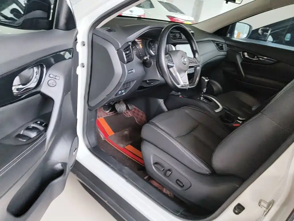 Nissan X-Trail — миниатюра 16