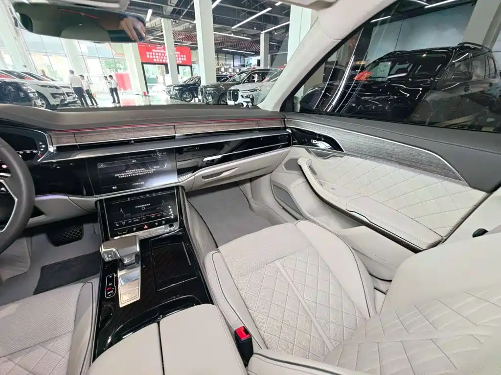 Audi A8 — миниатюра 25