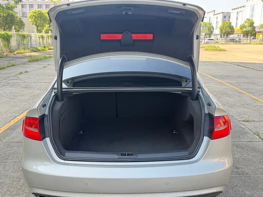 Audi A4L — миниатюра 17