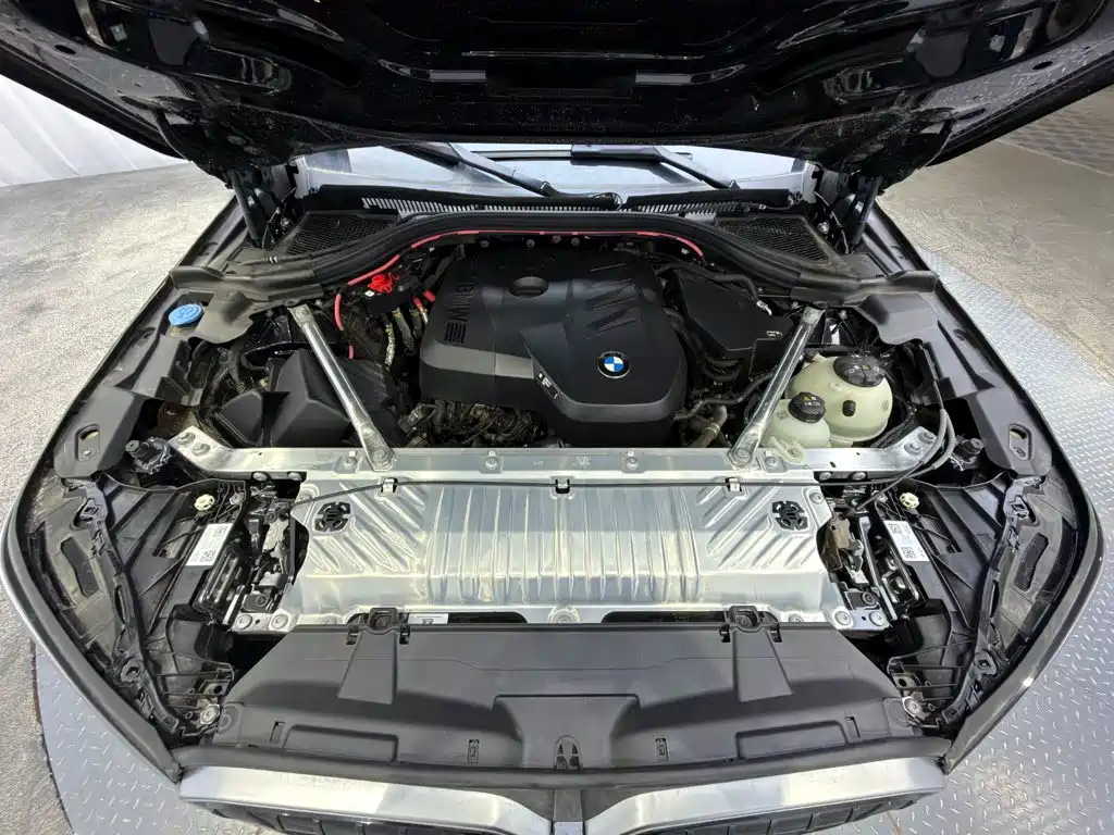 BMW X3 — миниатюра 7