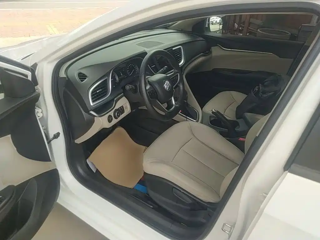 Buick Excelle — миниатюра 16