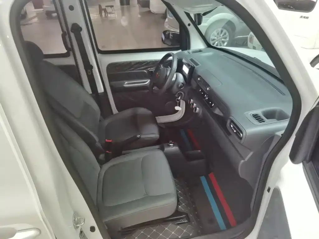 Wuling Zhiguang EV — миниатюра 25