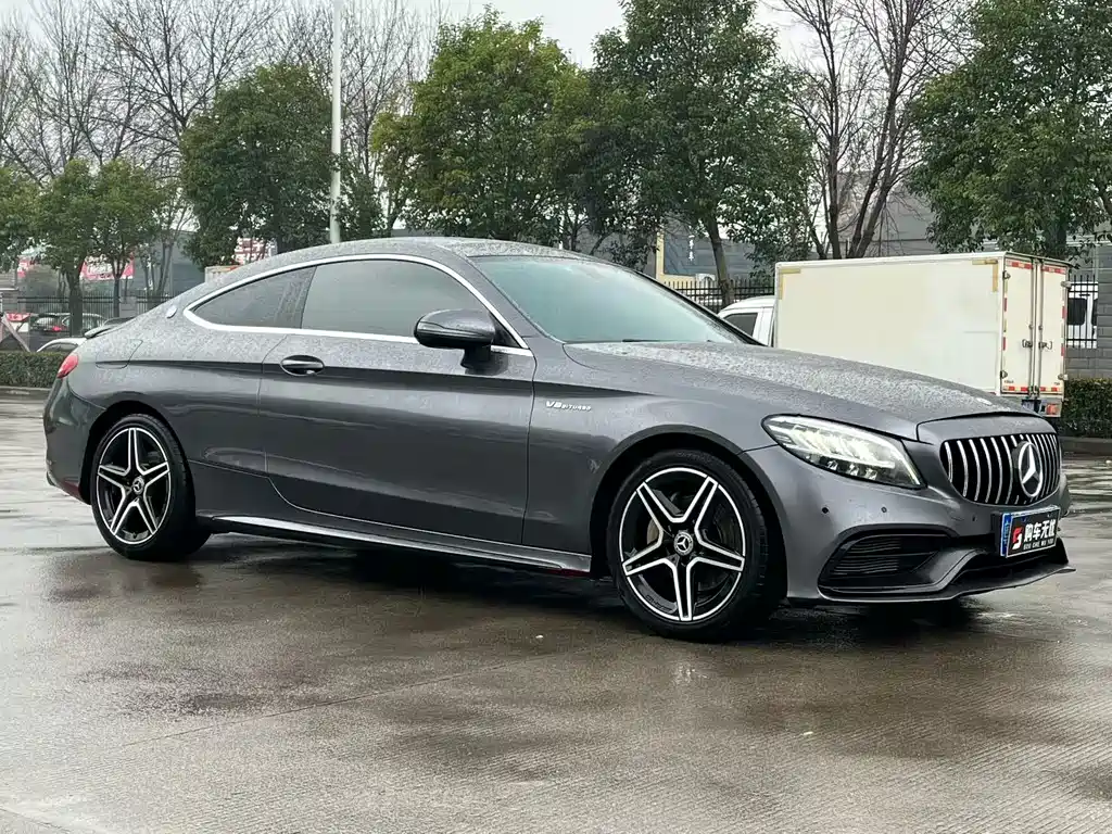 MERCEDES-BENZ C CLASS