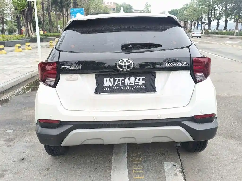 TOYOTA YARIS L ZHIXUAN