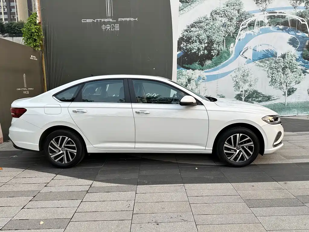 Volkswagen Lavida — миниатюра 10