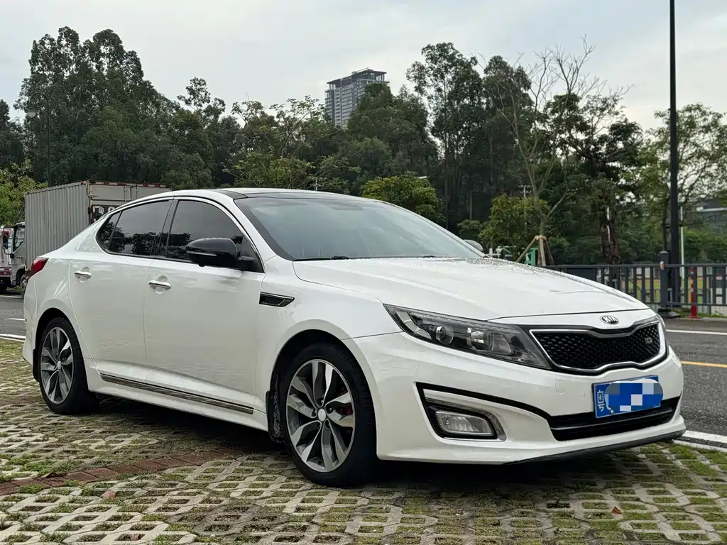 Kia K5 — миниатюра 3