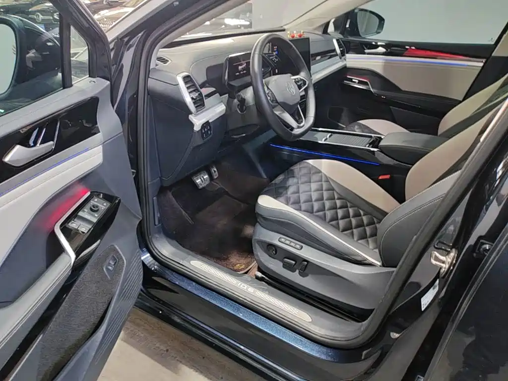 Volkswagen ID.6 Crozz — миниатюра 12
