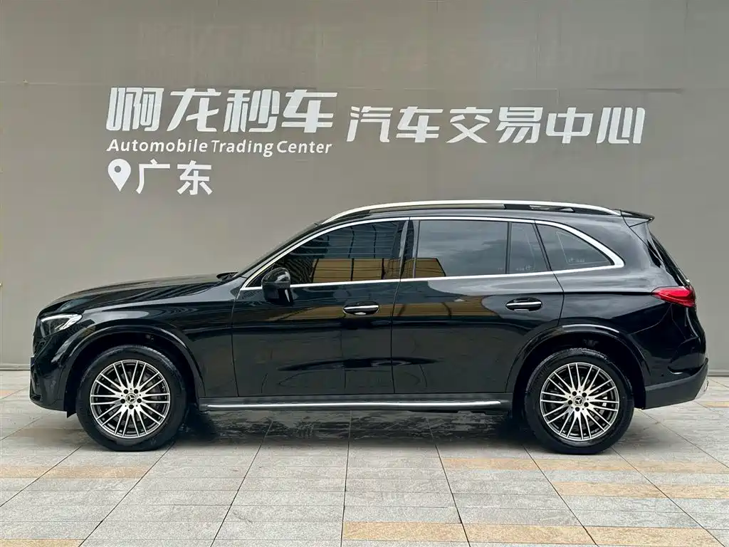 Mercedes-Benz GLC 2025 GLC 300 L 4MATIC 5 мест
