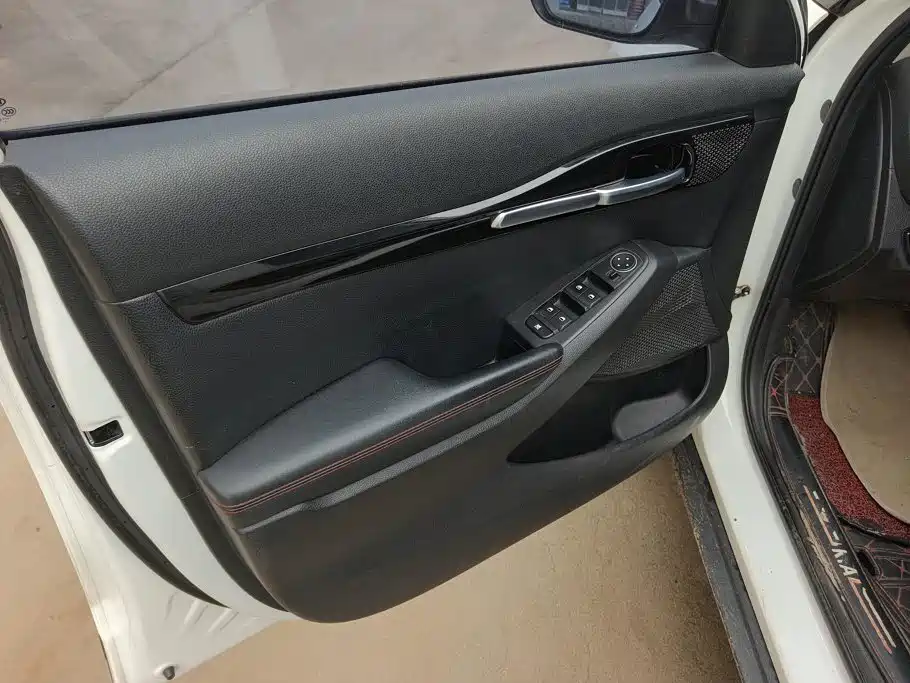 Kia KX3 — миниатюра 7
