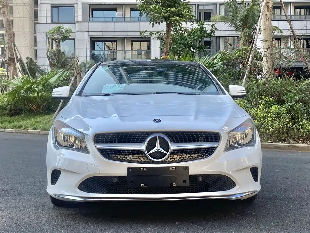 Mercedes-Benz CLA 2018 CLA 200