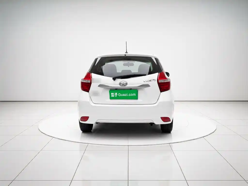 Toyota Vios FS — миниатюра 3