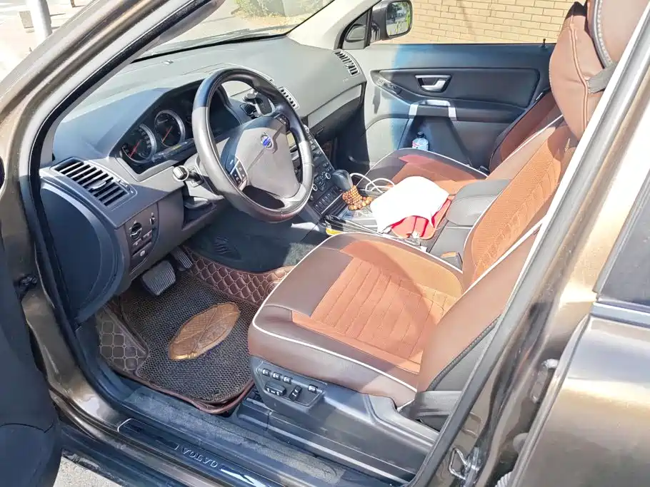Volvo XC Classic — миниатюра 9