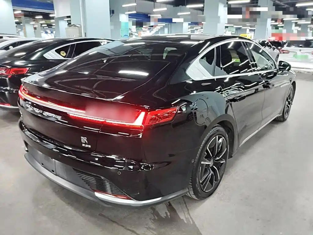 BYD Han — миниатюра 7