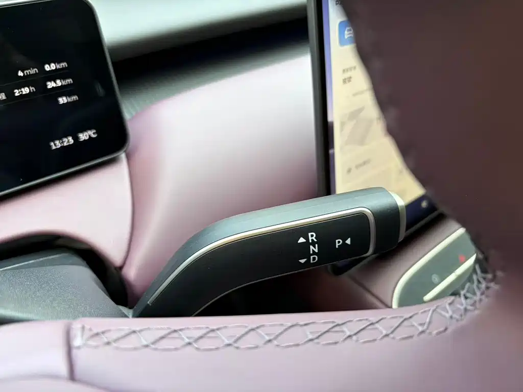 NIO ET5T — миниатюра 22