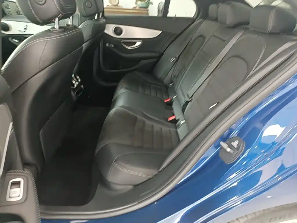 Mercedes-Benz C-Class — миниатюра 17