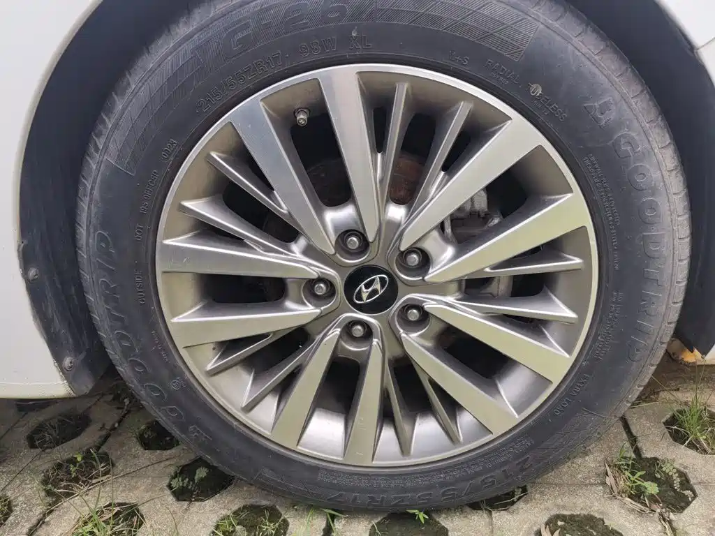 Hyundai Mistra — миниатюра 24