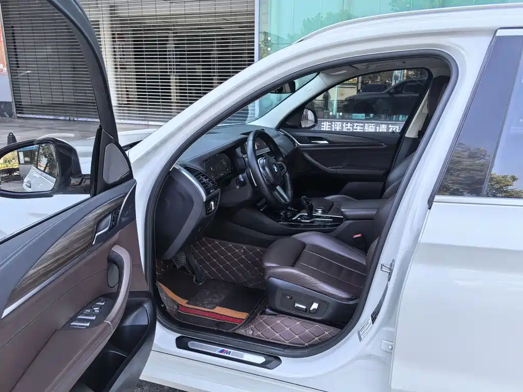 BMW X3 — миниатюра 5