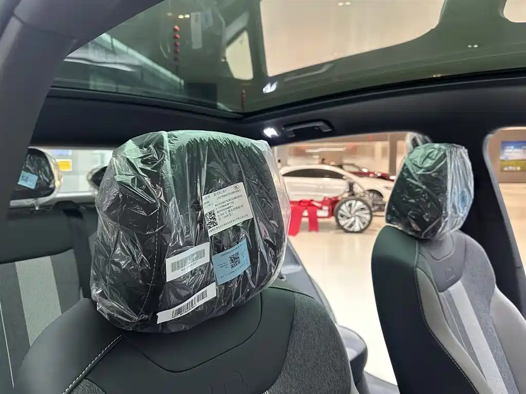 VOLKSWAGEN ID.4 CROZZ