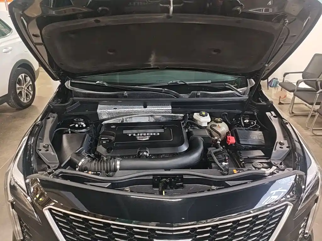 Cadillac XT4 — миниатюра 20