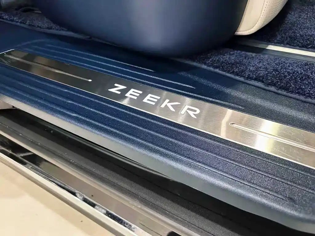 ZEEKR EXTREME KRYPTON 009