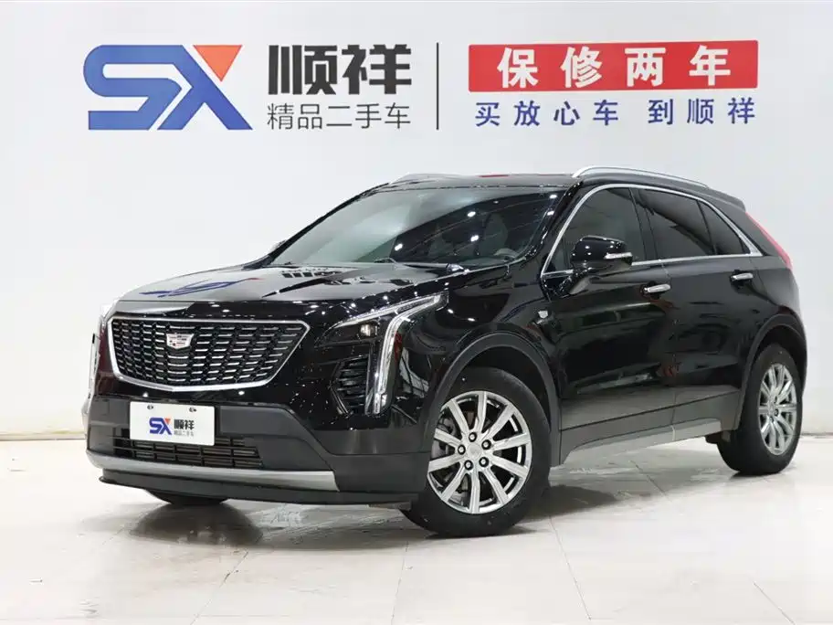 CADILLAC XT4