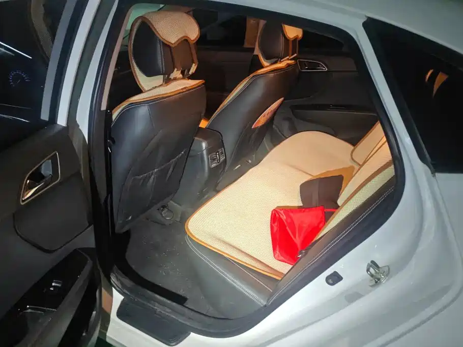 Hyundai Mistra — миниатюра 11