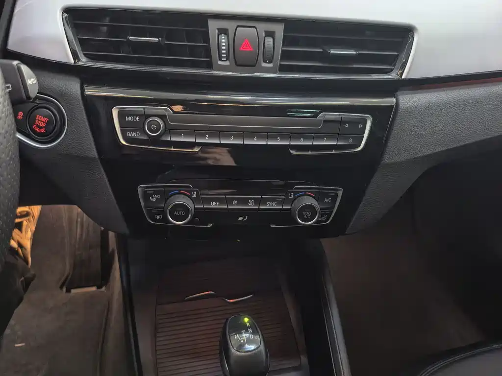 BMW X1 2016 sDrive18Li Premium