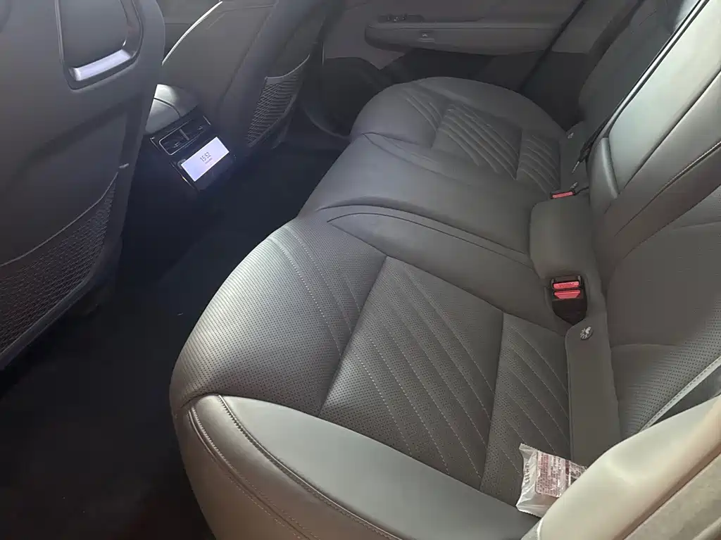 ZEEKR EXTREME KRYPTON 001