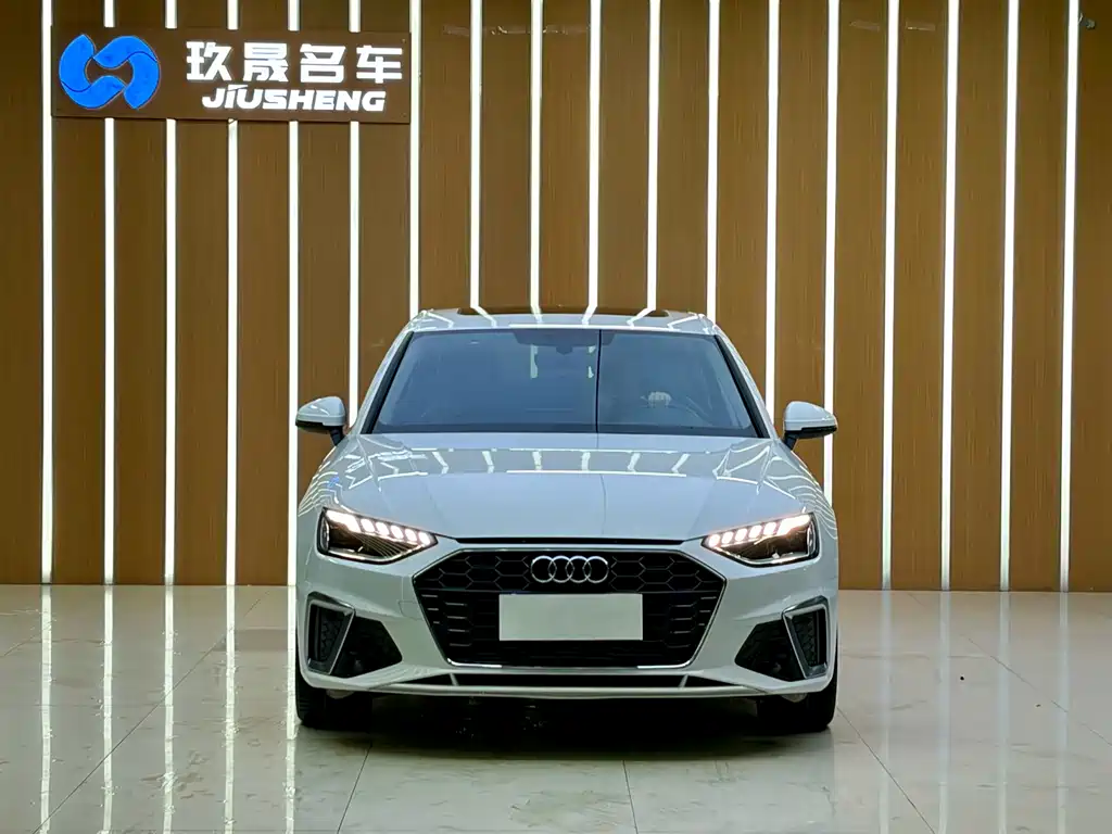 Audi A4L 2022 40 TFSI Fashion
