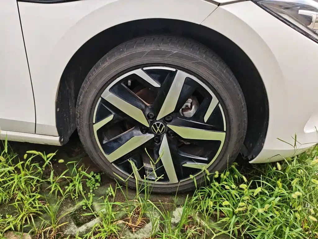 Volkswagen Lamando — миниатюра 8