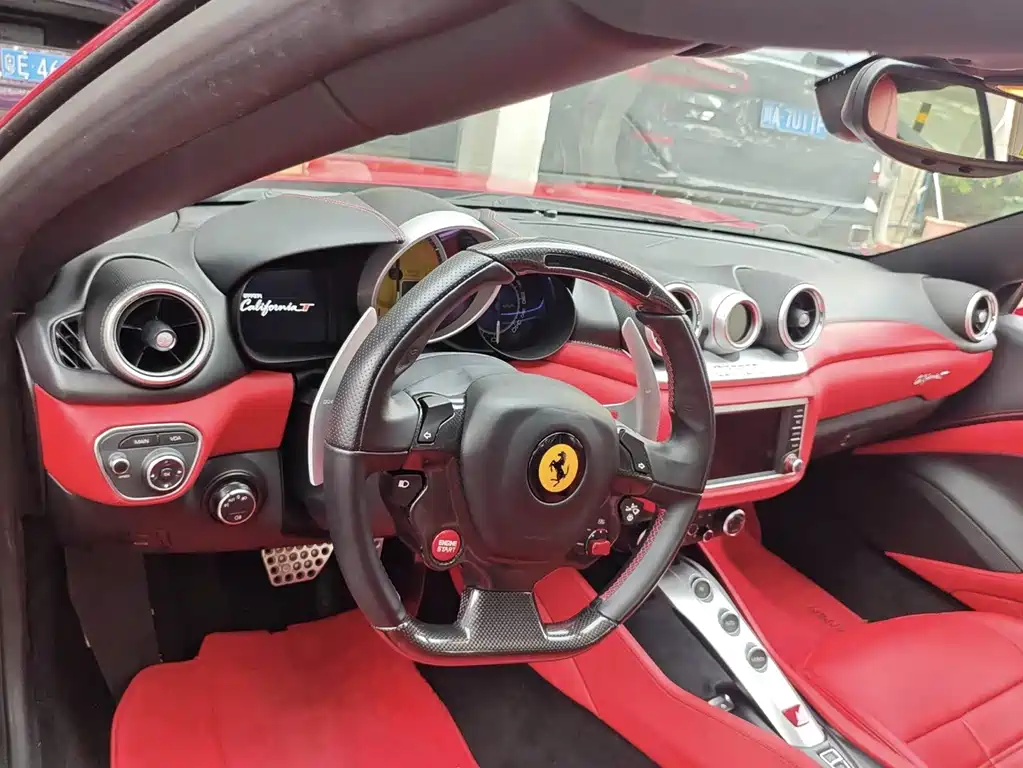 Ferrari California T — миниатюра 5